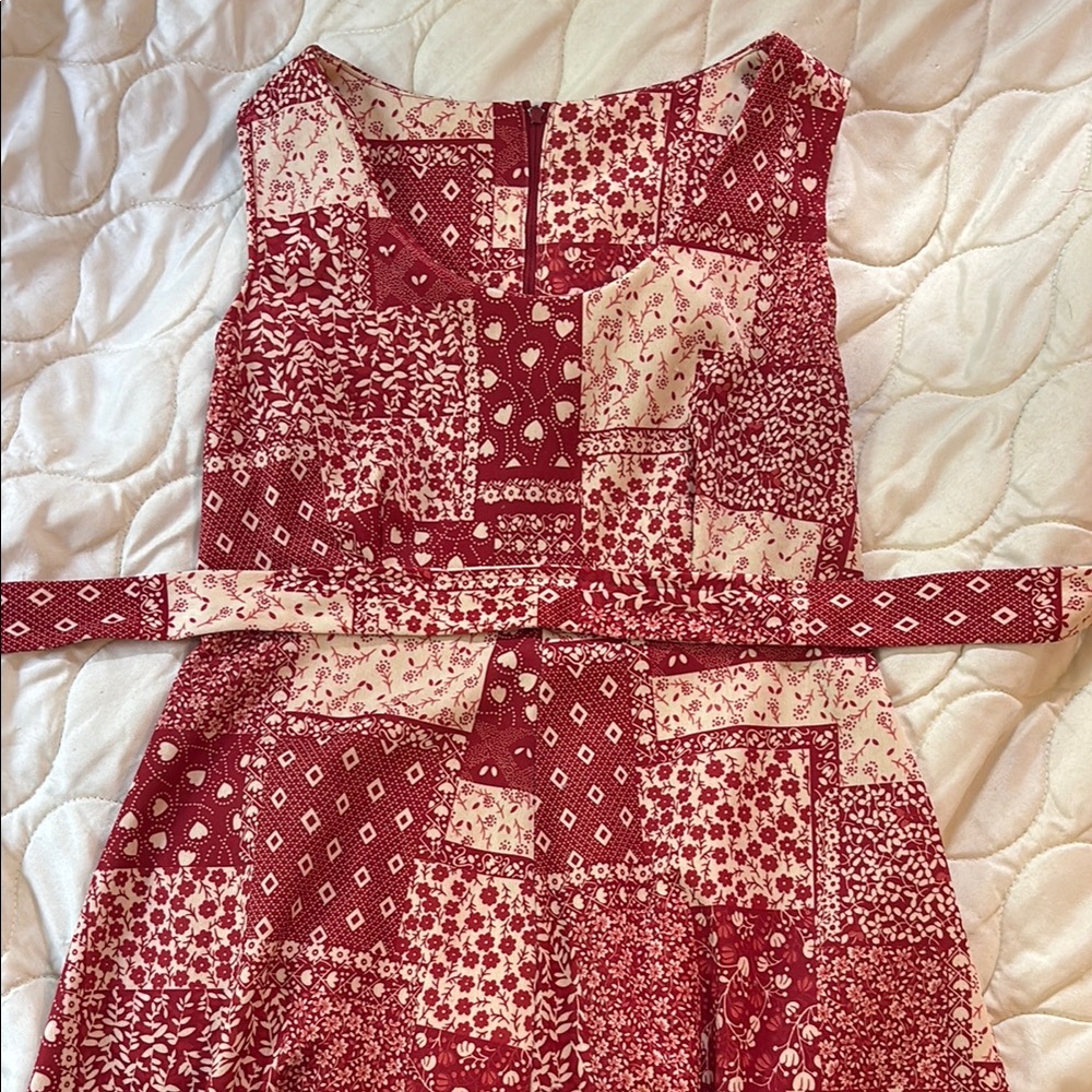TRUE VINTAGE Red and White Patchwork Dress